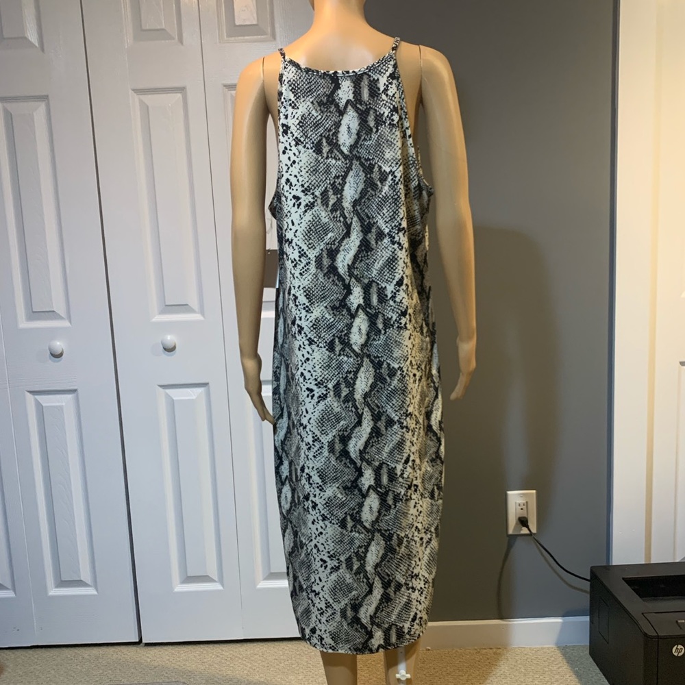 Vibe Snake-Skin Patterned Dress - Picture 6 of 7